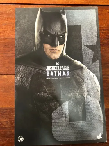 Batman Justice League Hot Toys 
