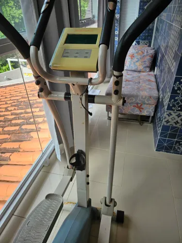 Elíptico athetic