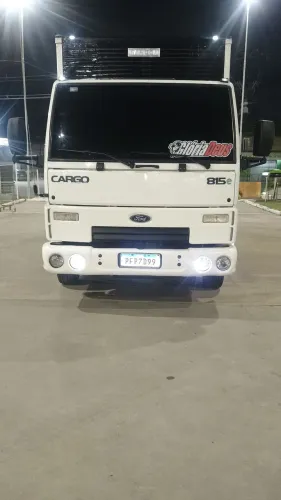 Ford cargo 815e extra 2011