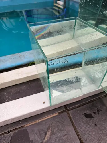 Aquario 26x24x24 vidros 6mm