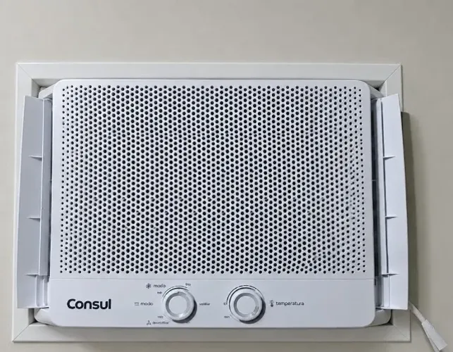 Oportunidade! Vendo Ar-condicionado Consul 10.000 BTUS, apenas 2 anos de uso.