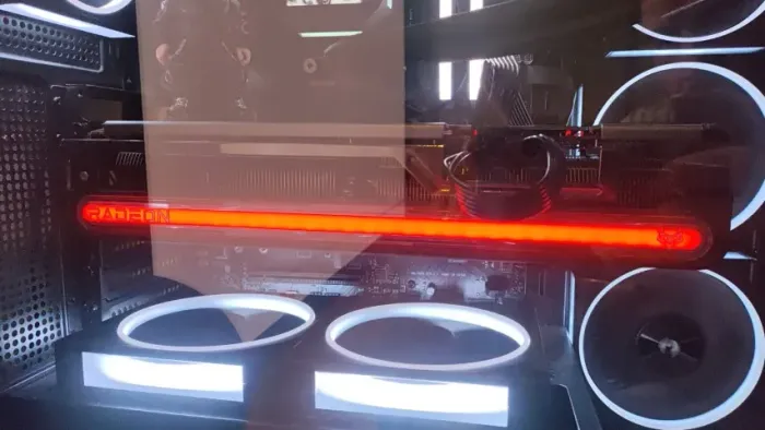 Placa de Vídeo Sapphire AMD Radeon RX 7800 XT 16GB