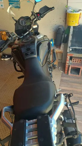 V strom 1000 muito nova