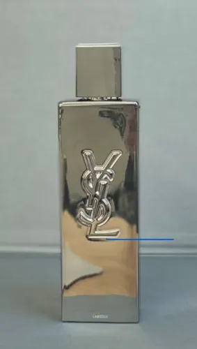 Yves Saint Laurent MYSLF LAbsolu