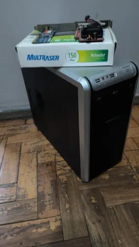  gabinete c/placa mãe + outros itens (((  leia )))