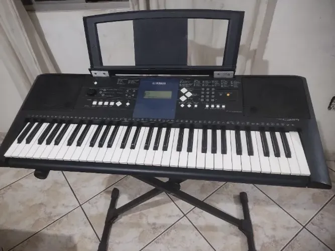 Teclado Yamaha PSR-E333