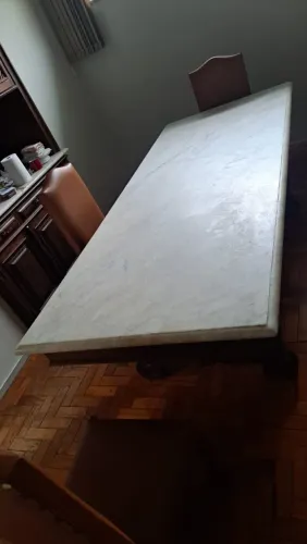 Mesa de Jantar Vintage (8 a 10 Lugares) - Base em Sucupira Maciça e Mármore 2,40m