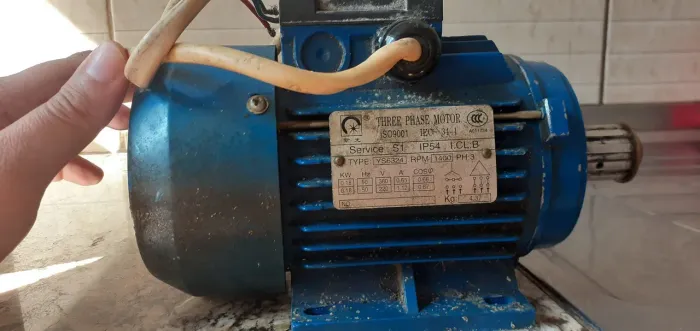 Motor trifásico 2,5 HP