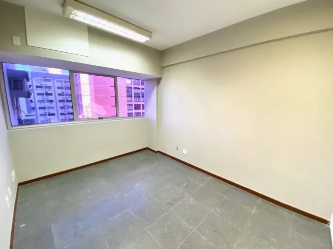 Sala em Santa Lúcia - Vitória