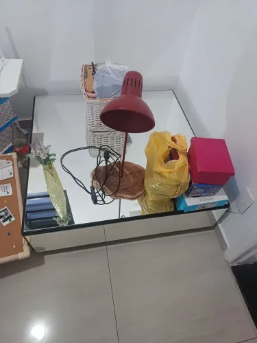 Mesa de centro espelhada