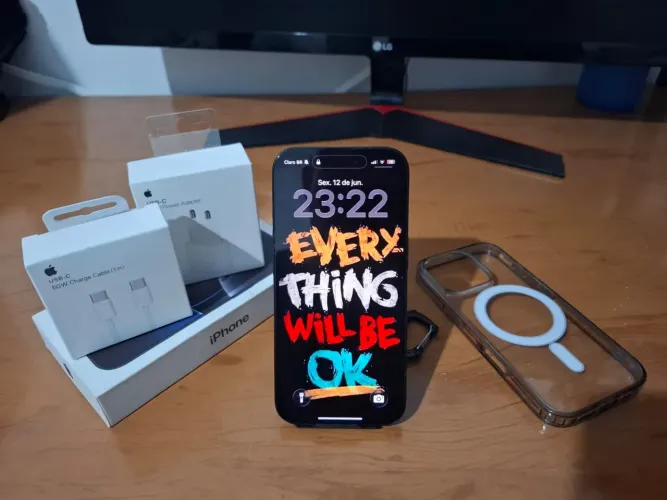     iPhone 16 Pro 128GB Único Dono Impecável 
