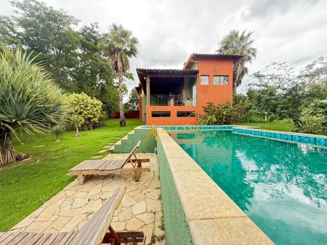 Casa com 3 suítes, piscina à venda, 371 m² por R$ 2.050.000 - Locação R$ 8.595,00 - Villag