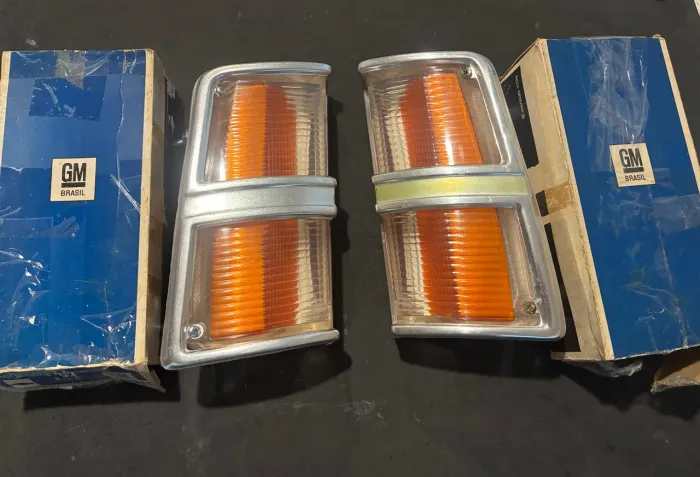 Par de pisca Opala Comodoro 1975/1979 originais 