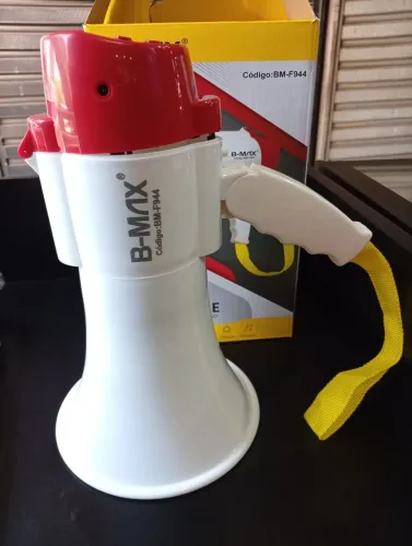 Megafone portátil