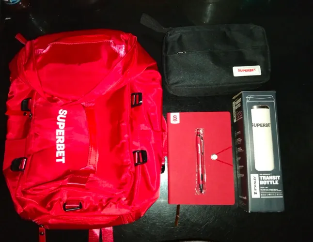 Kit SUPERBET - Bolsa - Garrafa - Agenda - Nécessaire