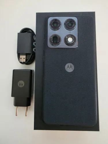 Motorola Signature