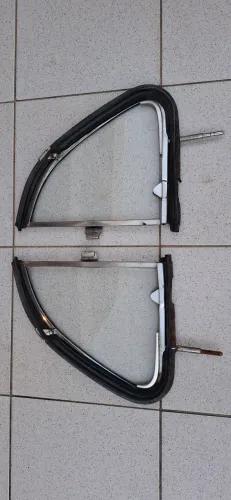 Vidros Fusca (quebra-vento e porta) e máquina de vidro