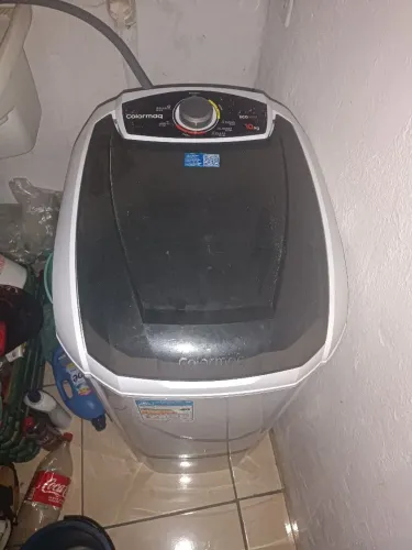 vendo Tudo .
