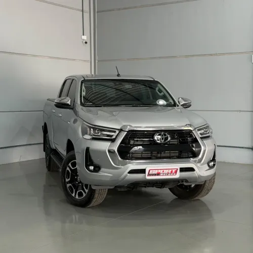 Toyota Hilux CD SRX 4X4 2.8 TDI 16V Diesel Aut. 2025