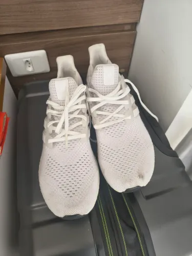 Tênis ultraboost Adidas