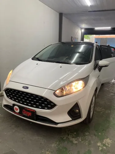 Ford Fiesta SEL 1.6 16V Flex Aut. 5P 2018
