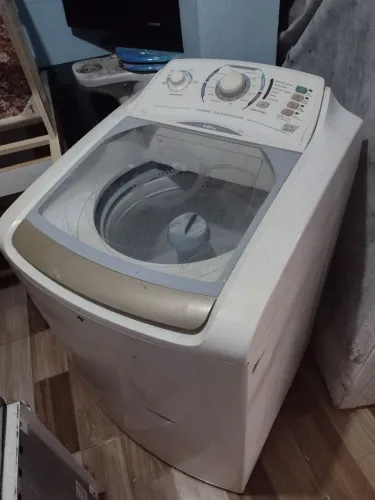 Máquina de lavar roupa excelente 