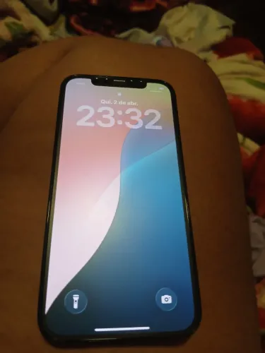 Vendo ou troco com volta iPhone 12 Pro 256gb IOS 26