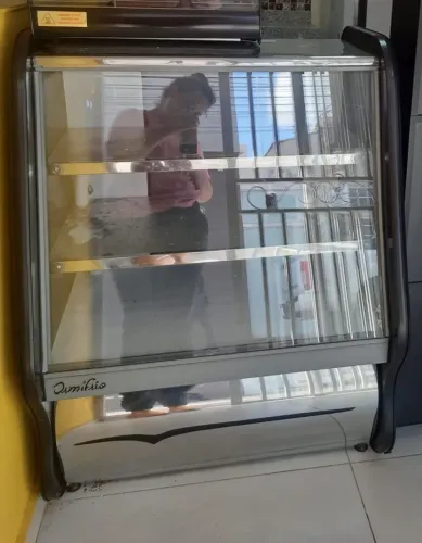Refrigerador expositor Ormifrio de 1 metro, 127V