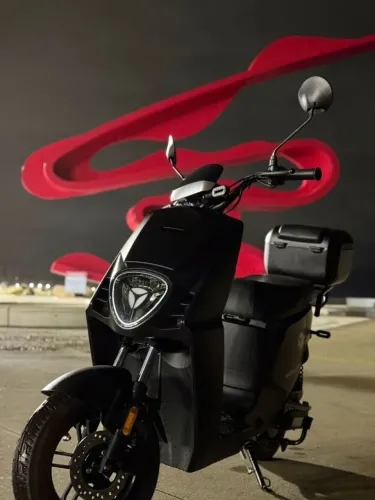 Vendo Moto Elétrica a prova d'água