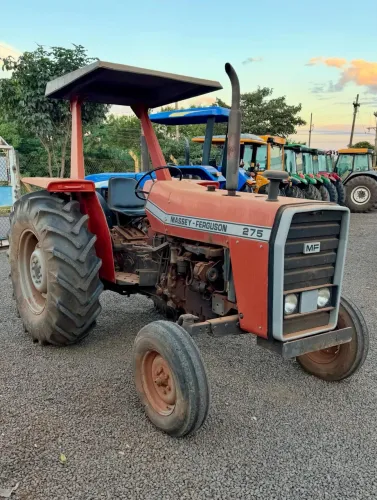 Massey Ferguson 275