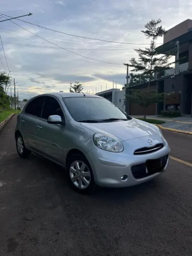 Nissan March SV 1.6 16V Flex Fuel 2014