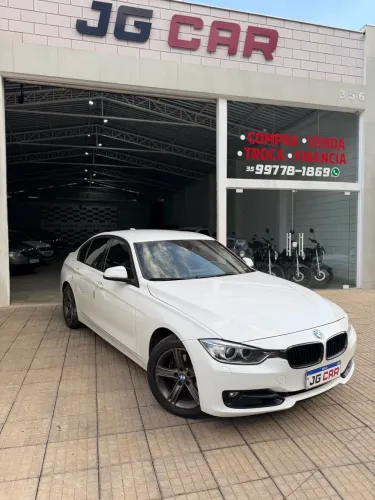 BMW 320I A 2.0 Turbo/activeflex 16V 184cv 4P 2014