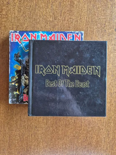 Box - 2 CD's + Livreto: Iron Maiden Best Of The Beast