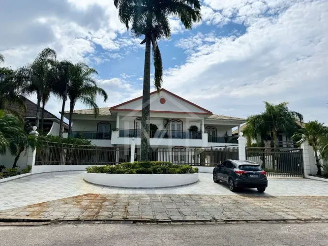 Casa na Lucio Costa, Barra da Tijuca, 7 suítes, 2700m, piscina