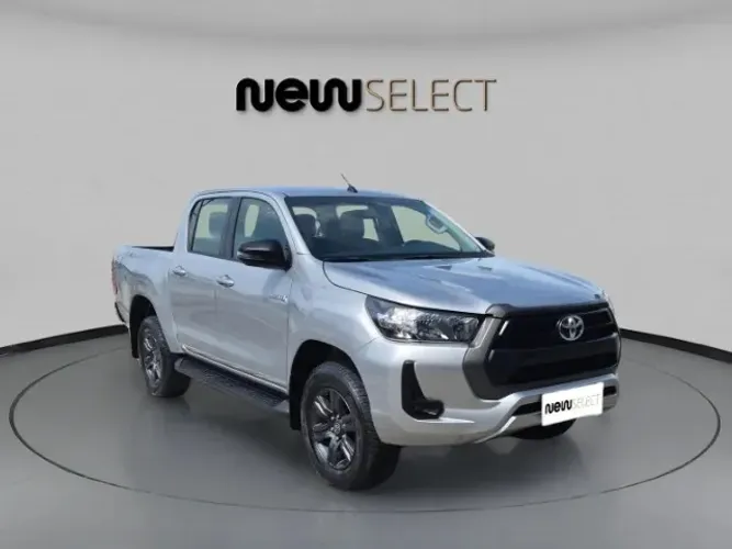 Toyota Hilux CD SR 4X4 2.8 TDI Diesel Aut. 2025