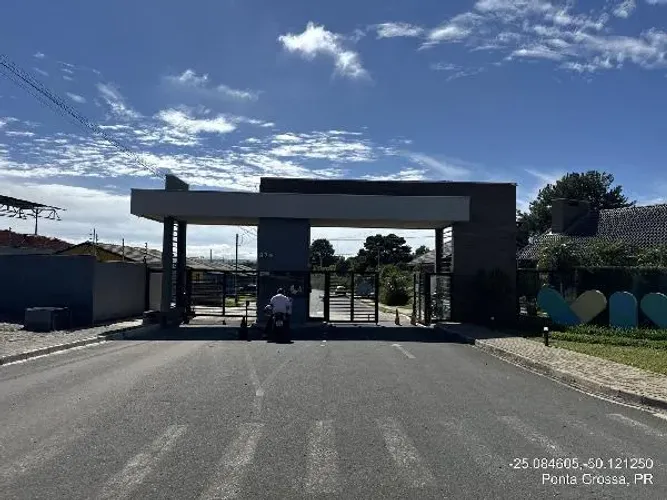 Oferta especial  Casa no Uvaranas, Ponta Grossa - PR, Nº 870, 2 quartos, 237,3m² | Venda D