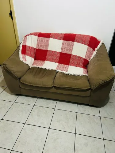 Vendo Kit: 02 sofá e 01 cama de casal