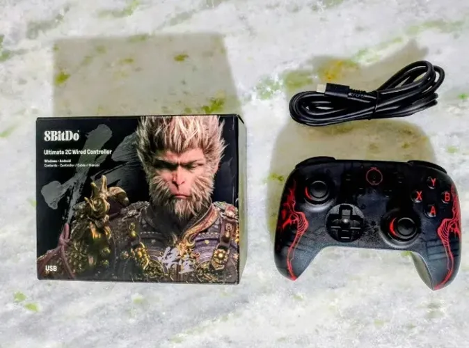 Controle com fio 8BitDo Ultimate 2C Black Myth Wukong PC