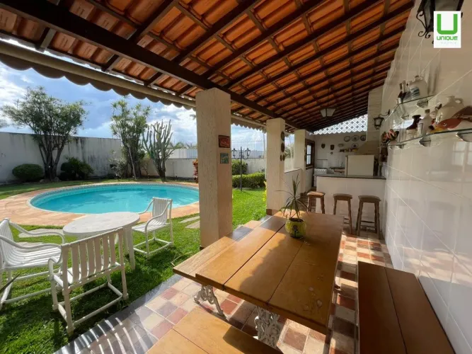 CASA DE ALTO PADRÃO À VENDA NO BAIRRO SÃO LUIZ - P