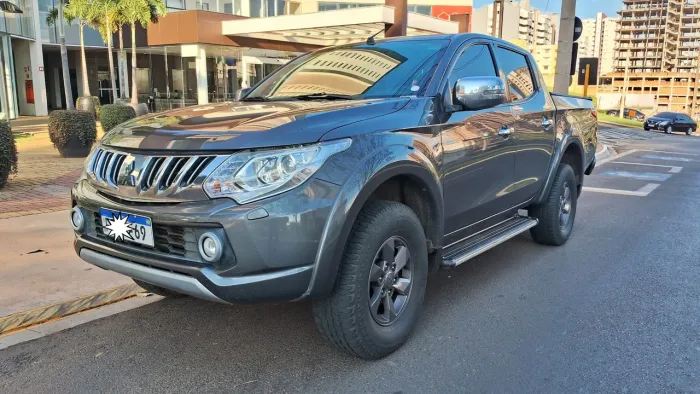 Mitsubishi L200 Triton Sport HPE 2.4 CD Diesel Aut. 2018