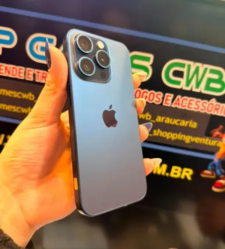 IPHONE 15 PRO TITÂNIO AZUL COM GARANTIA LOJA FÍSICA WP GAMES CWB APARELHO SEMINOVO