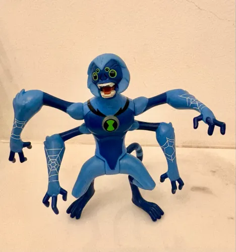 Boneco Ben 10 Macaco Aranha Bandai COMPLETO Com Cauda