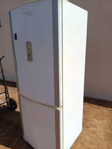 Vendo geladeira Brastemp 