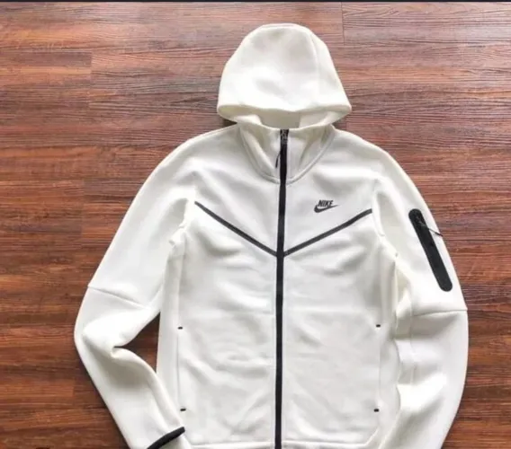 Jaqueta tech branca da nike