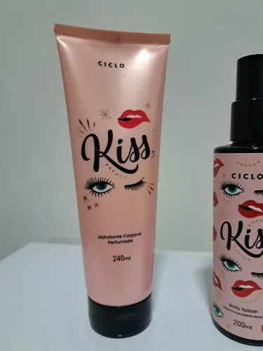 Creme e body splash KISS