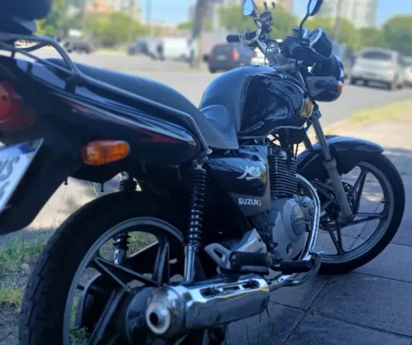Suzuki yes 125 /2005