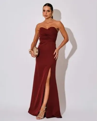 Vestido de festa Marsala