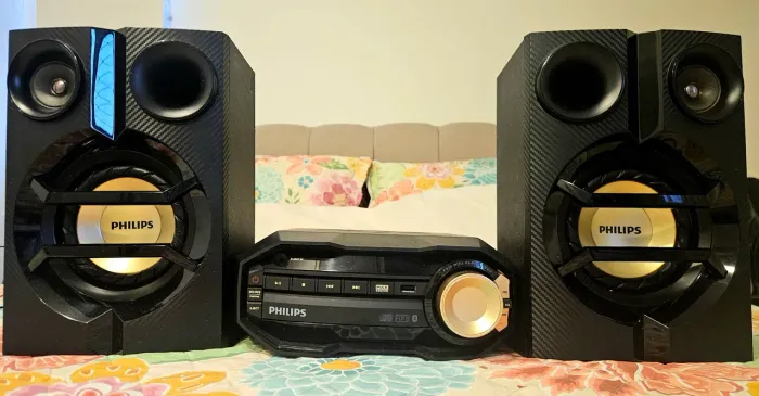 Sistema estéreo Bluetooth PHILIPS FX10 CD/MP3/USB de 230 W