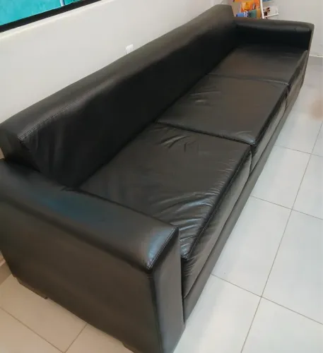 SOFÁ DE COURINO 