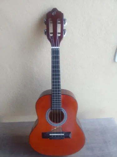 Cavaquinho Gianini restaurado ótimo estado ideal iniciante com capa Bairro Ouro Preto